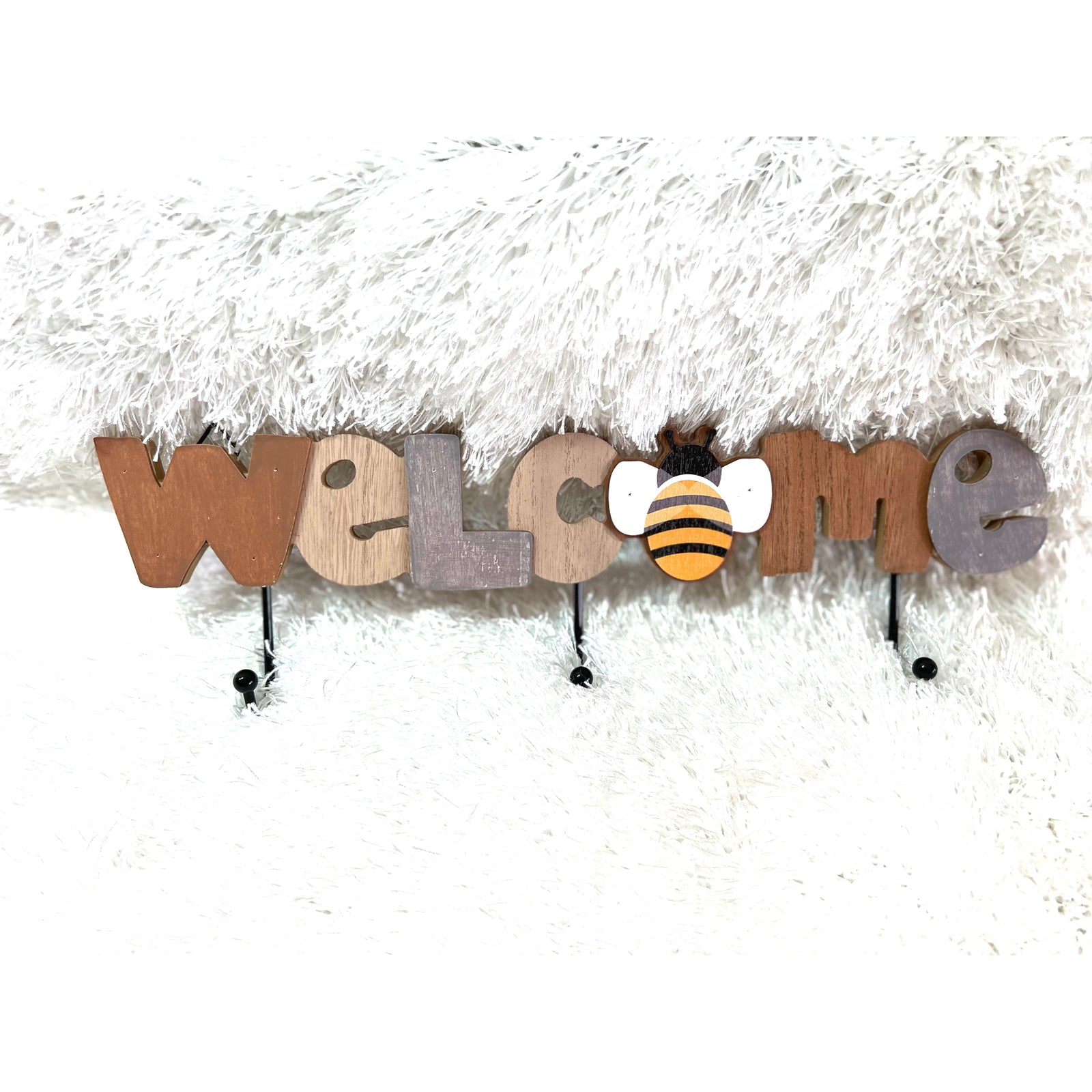 Welcome Sign w hooks 15.7x2.7 NEW