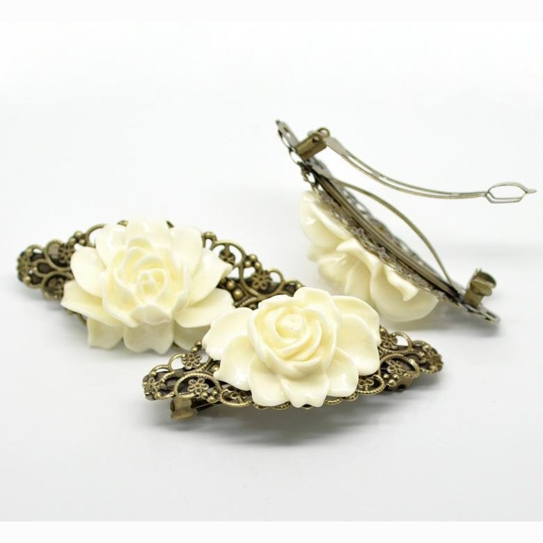 French White Flower Barrette - My Custom Tee Party
